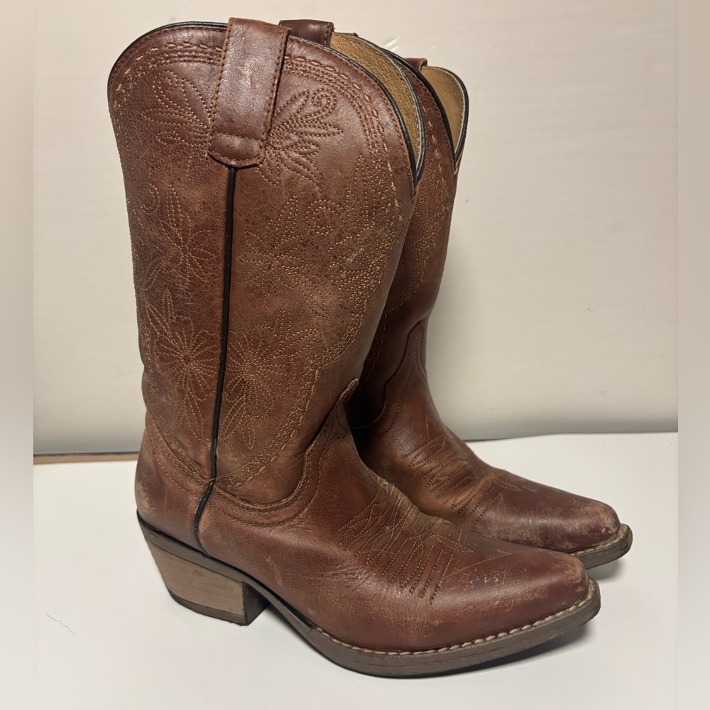 Sterling River Western Boots Embroidered Floral Women’s 5